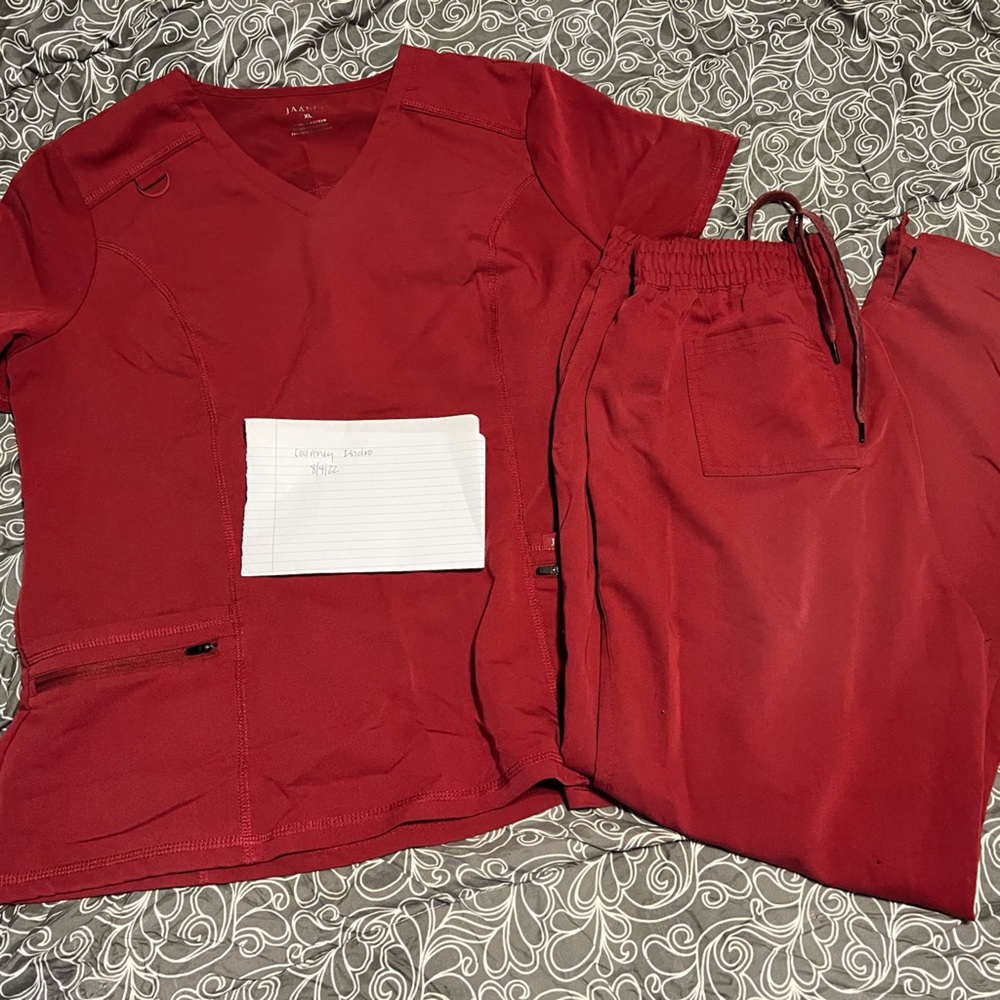 Wild Berry Jaanuu XL too, L bottoms